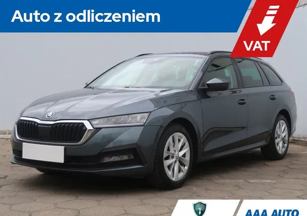 skoda octavia ślesin Skoda Octavia cena 73000 przebieg: 149961, rok produkcji 2020 z Ślesin